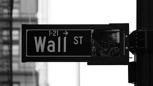 investing for beginners feature