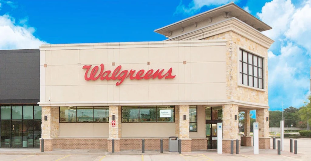 Does Walgreens Cash Checks?