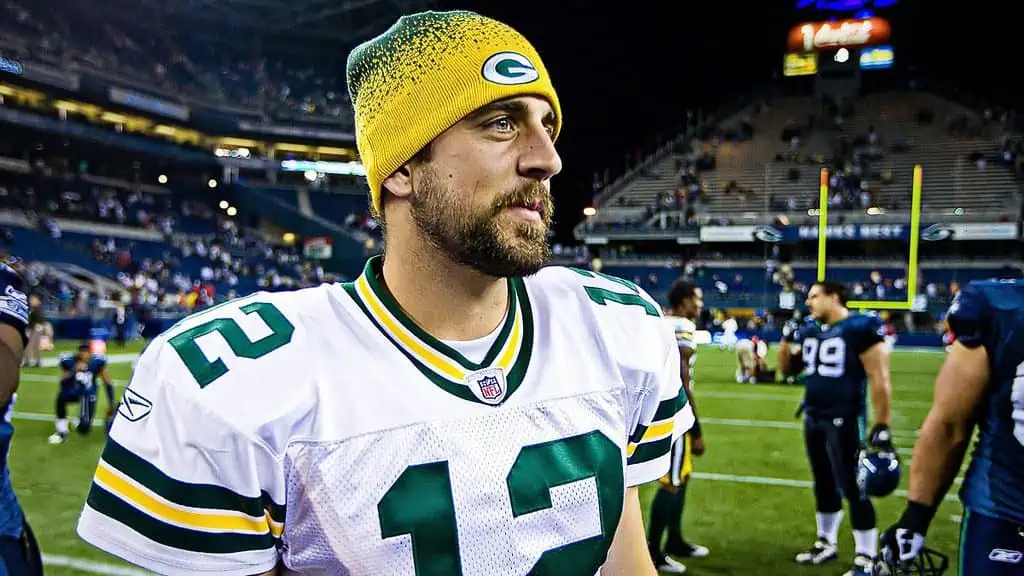 shutterstock 83582323 aaron rodgers credit MPH photos scaled e1654285915471 - Counting Down the 25 Highest-Paid Players in the NFL