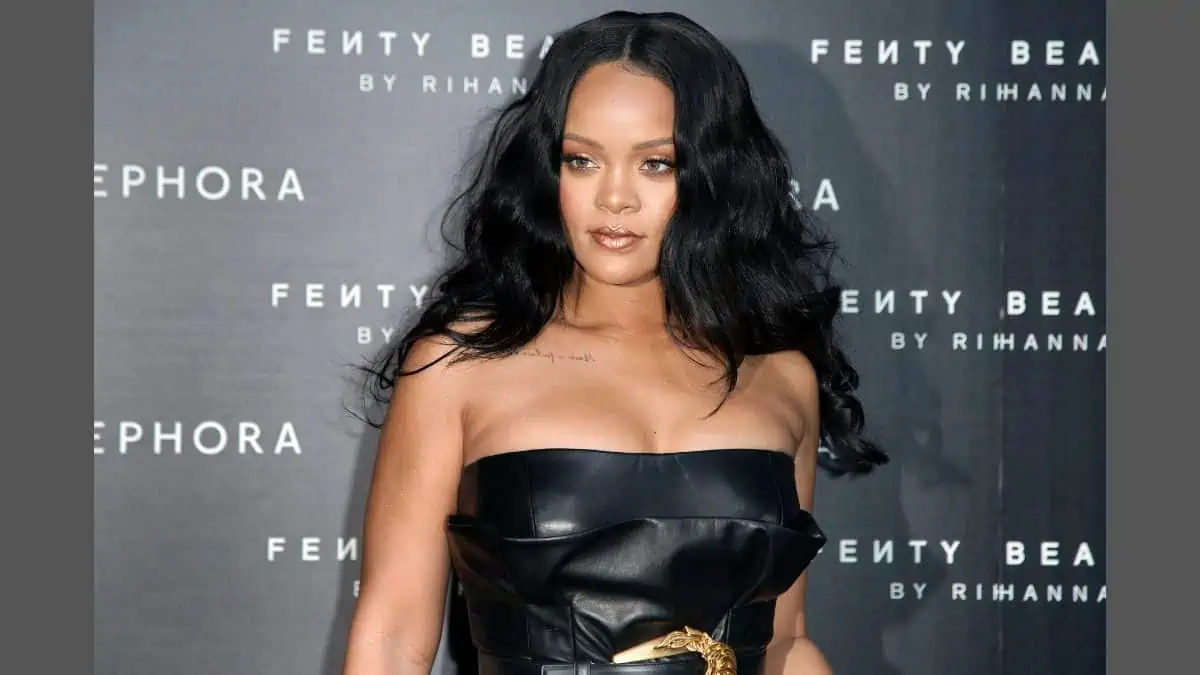 rihanna net worth