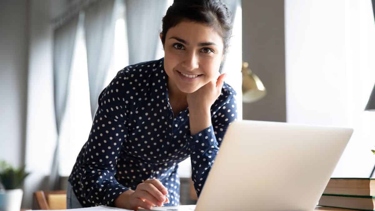 woman working laptop ss msn - 12 Part-Time Weekend Jobs Almost Anyone Can Do to Earn Extra Cash