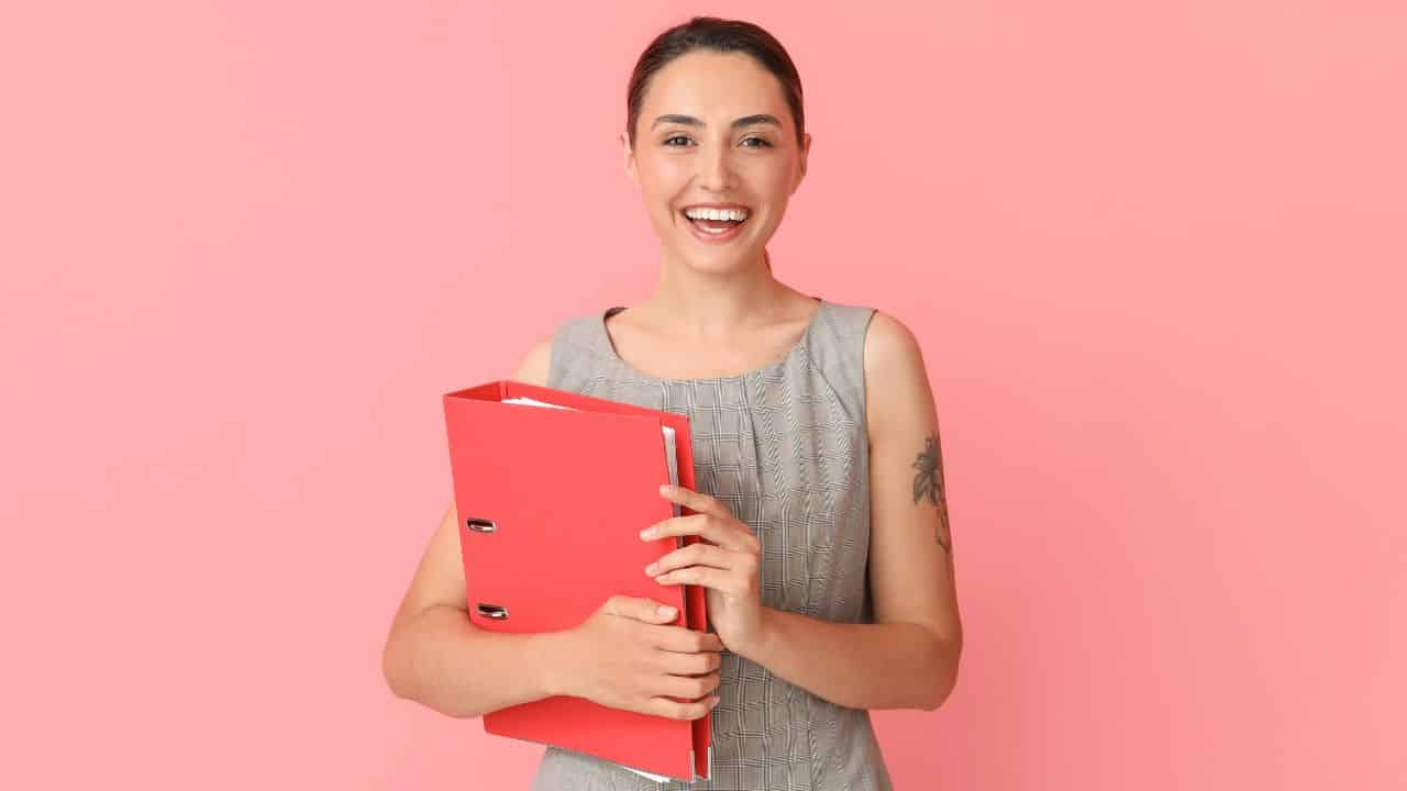 woman with binder ss - "Whatever": Step Aside Boomers, 15 Things Only Gen-X'ers Would Understand