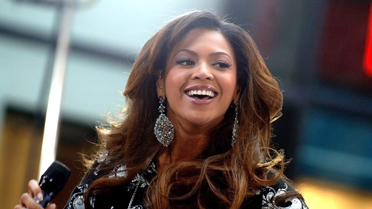 beyonce knowles ss - These Are The 12 Worst Celebrity Tippers Ever, According to Service Staff