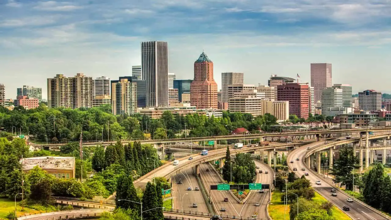 portland oregon ss - Unsustainable Spending: 10 U.S. Cities on the Brink of Bankruptcy