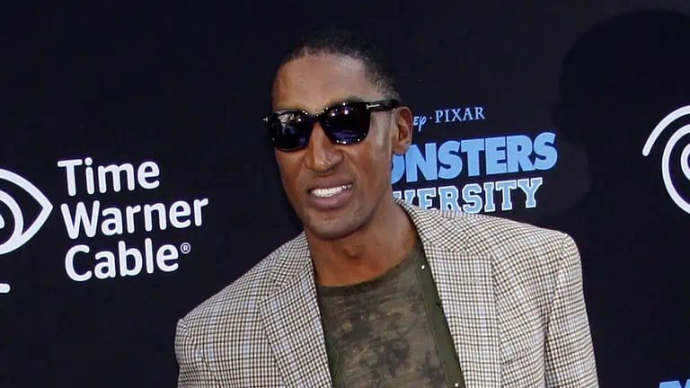 scottie pippen ss - The 12 Worst Celebrity Tippers, According to Service Staff