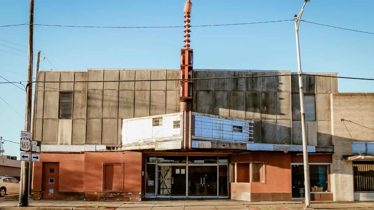 abandoned building alexandria louisiana ss - 12 Most Dangerous Cities in the U.S. - Alabama Claims Top 2 Spots