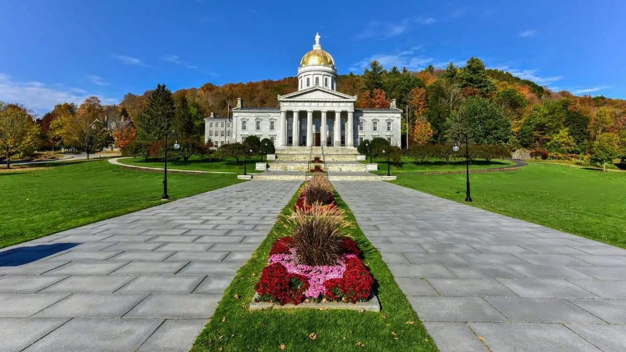 montpelier vermont state capitol ss - On the Brink of Collapse: 12 States With the Highest Debt in the U.S.