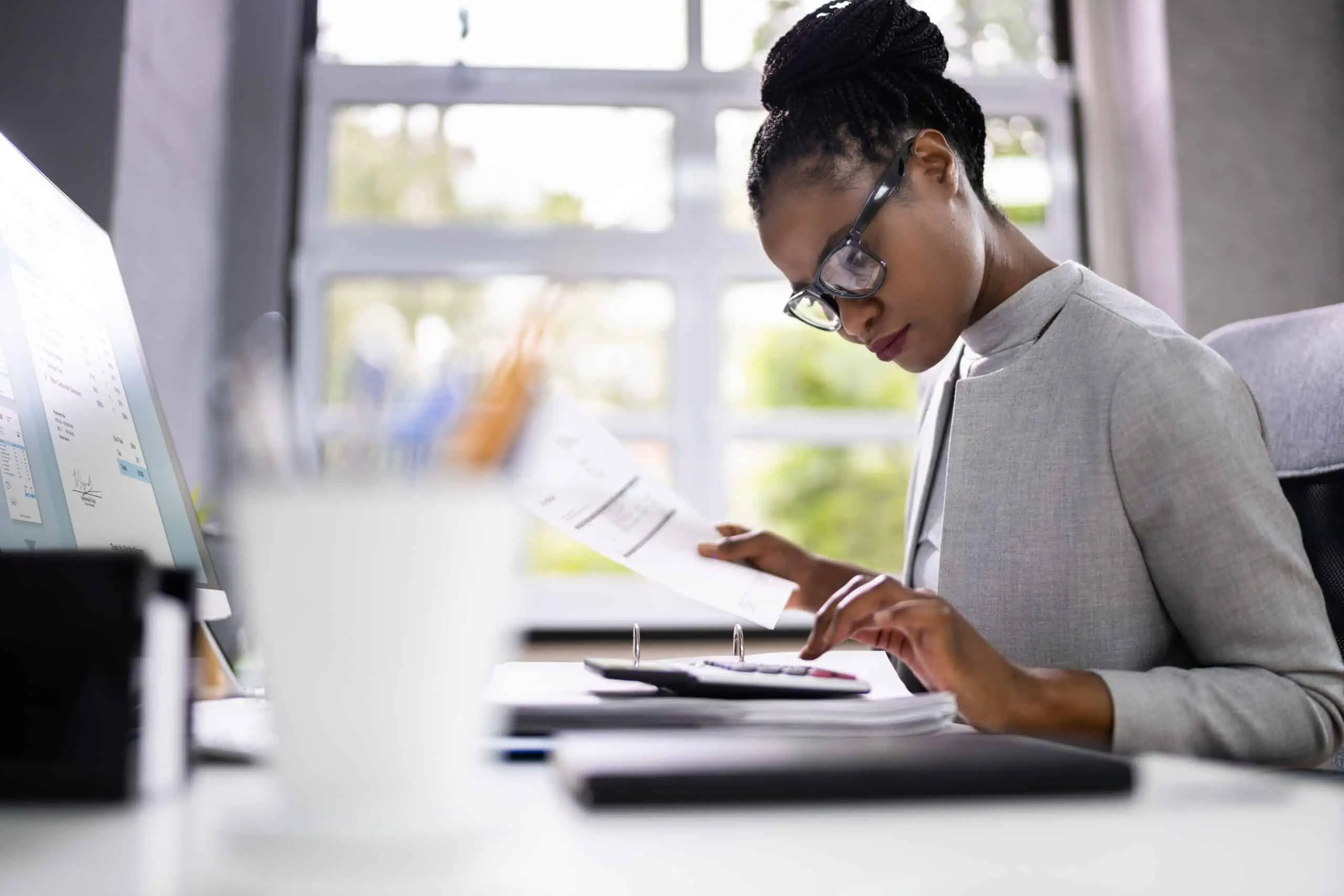 shutterstock 2039877848 scaled e1690466792403 - 10 Interview Red Flags That Set Off Alarm Bells of a Toxic Work Environment