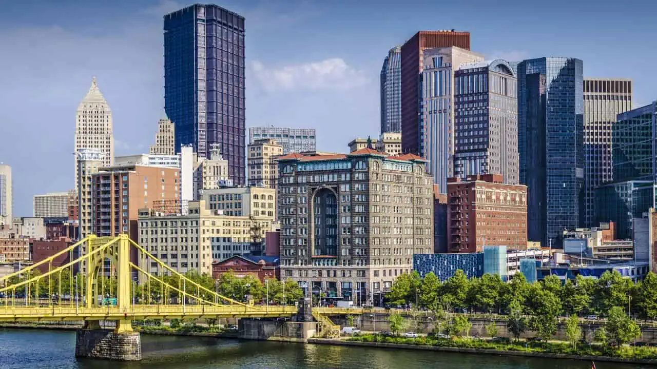 pittsburgh pennsylvania ss - 12 U.S. Cities Experiencing Booming Downtown Comebacks