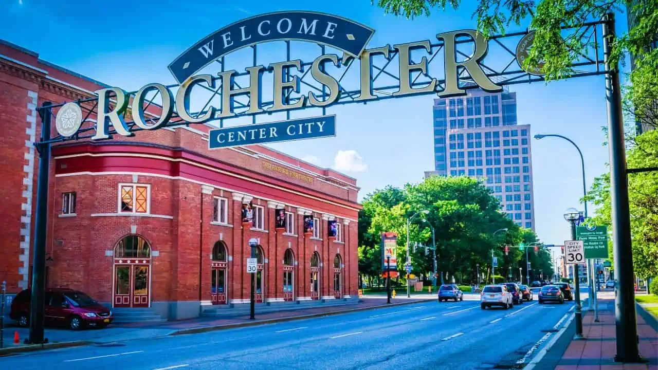 rochester ss - Dying Cities: 10 U.S. Cities Shrinking at an Alarming Rate