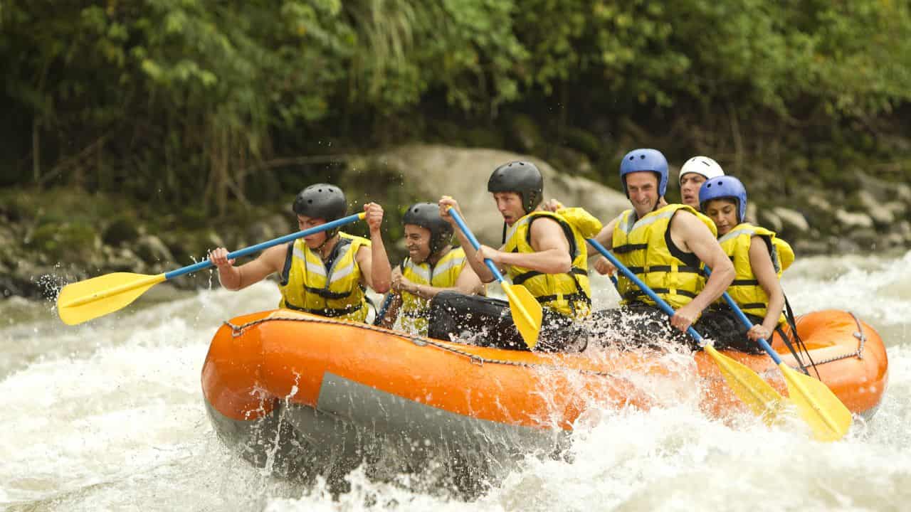 white water rafting ss - 12 Exciting and Fulfilling Jobs That No One Wants - Because They Don’t Pay A Living Wage