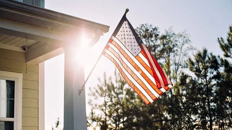 american flag ss - Purple States: 10 Swing States That Could Decide the Upcoming Election