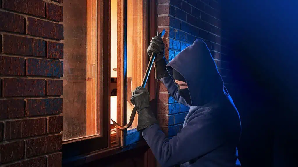 Ken mcelroy ss - Don't Hide Your Valuables in These Spots - 15 Places Thieves Check First