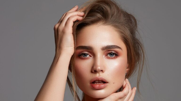 eyebrows ss - 15 Things That Are Popular Today - But Will Be Judged Harshly in 25 Years