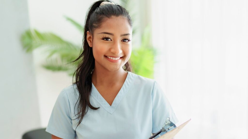 eyelashes ss - 50% of Americans Looking for a New Job - These Are the 12 Most Popular Careers in the U.S.