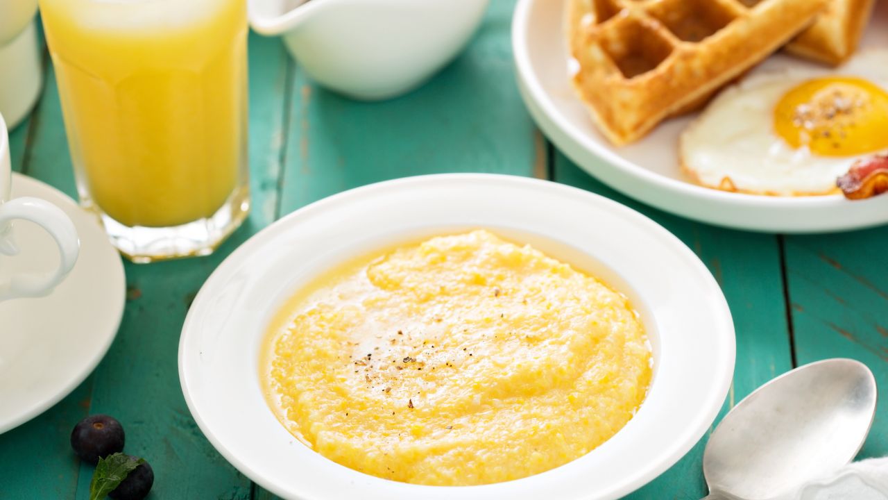grits ss - These 15 Foods Are Beloved by Americans, But Deeply Disliked by Foreigners