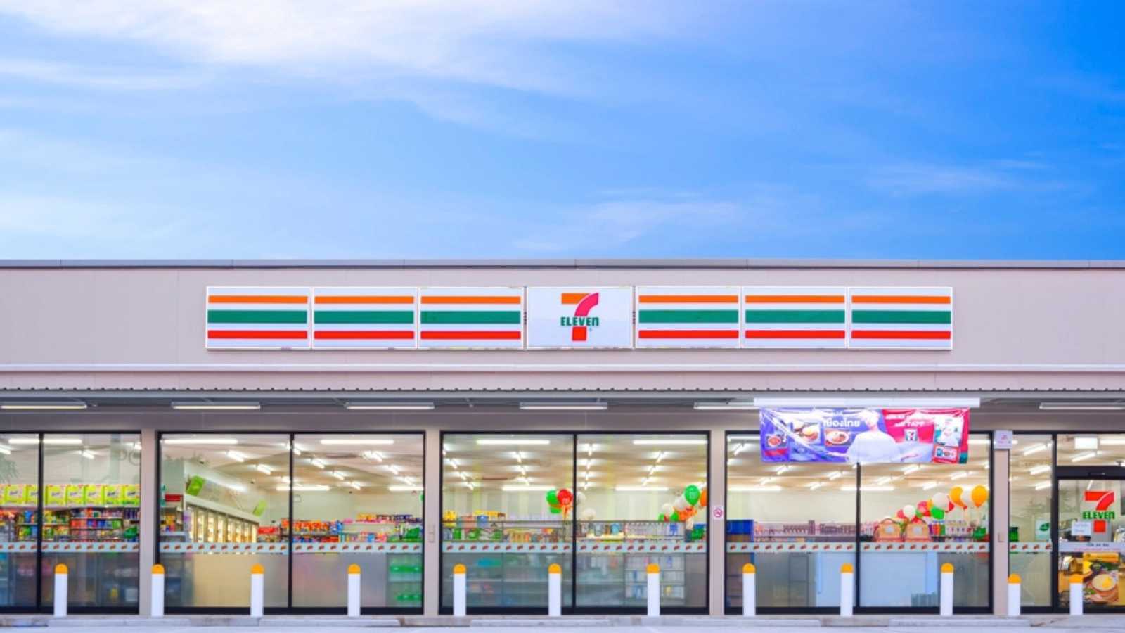 America's 10 Most-Hated Gas Stations (And 5 Most Loved) 15 7 Eleven
