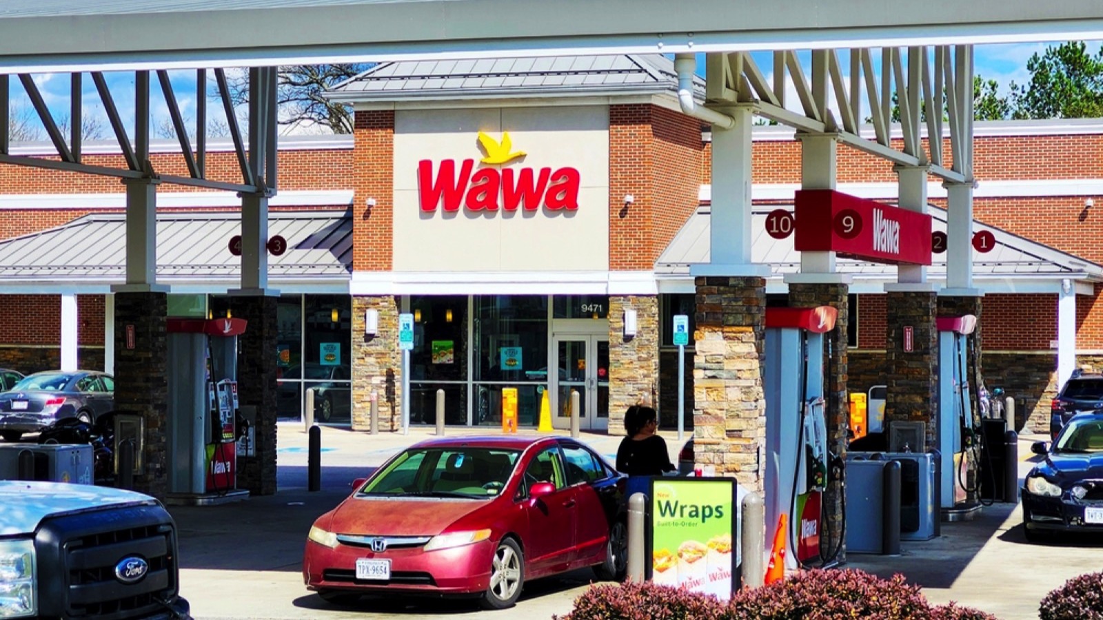 America's 10 Most-Hated Gas Stations (And 5 Most Loved) 16 Wawa gas station