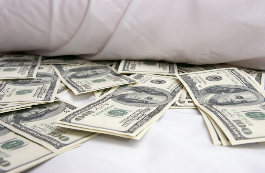 Wealthy Nickel 3 mattress money
